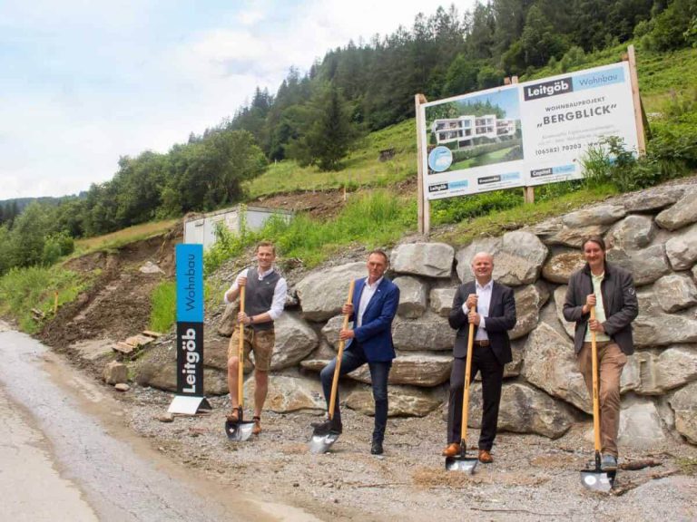 Spatenstich für das Wohnbauprojekt „Bergblick“ in Bruck a.d. Grossglocknerstraße.