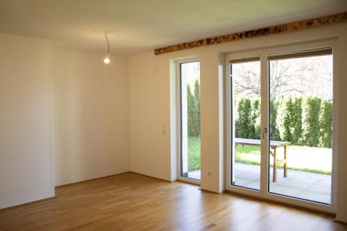 Moderne 2-Zimmer Mietwohnung mit Garten in Maishofen