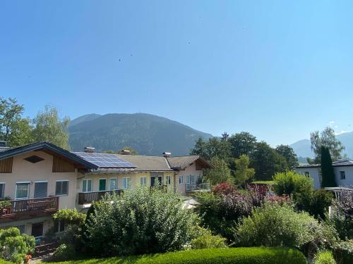 Großzügige 3-Zimmer-Wohnung im 2-Parteien-Haus