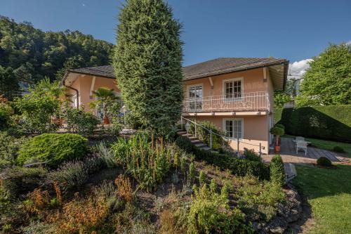 VILLA ARENBERG: Exklusive Ruhelage & Festungsblick in Salzburg-Parsch